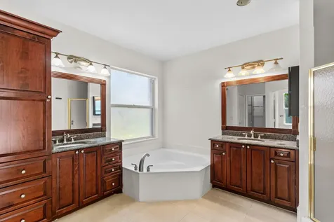21698 Abington Court Boca Raton FL 33428