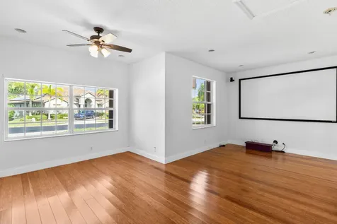 21698 Abington Court Boca Raton FL 33428