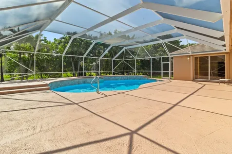 21698 Abington Court Boca Raton FL 33428