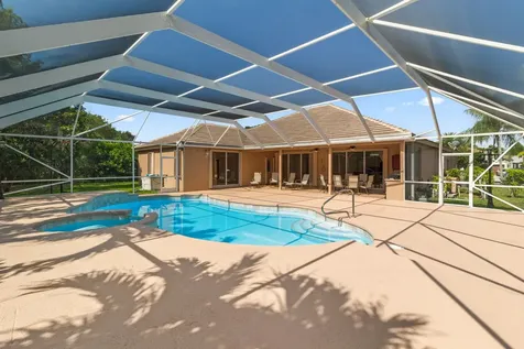 21698 Abington Court Boca Raton FL 33428