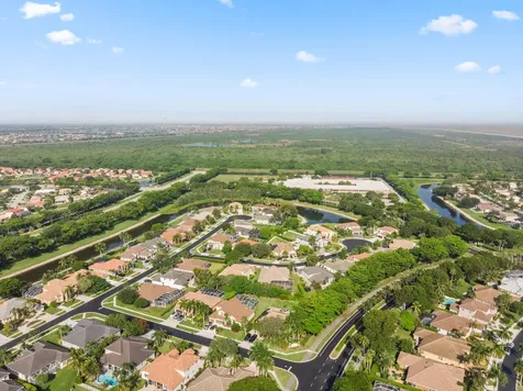 21698 Abington Court Boca Raton FL 33428