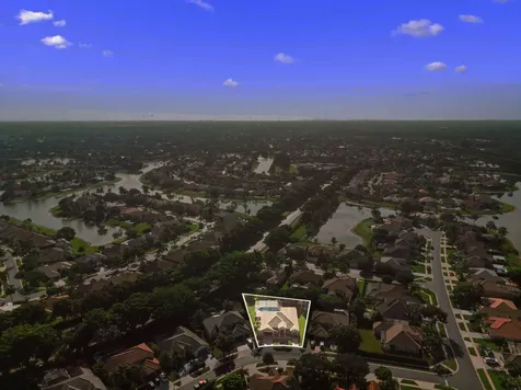21698 Abington Court Boca Raton FL 33428