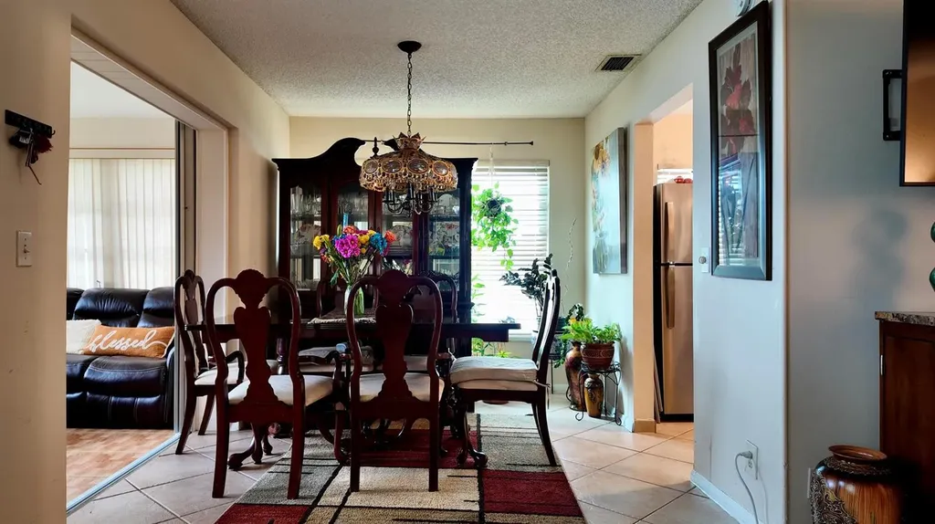 1061 NW 85th Terrace Plantation FL 33322