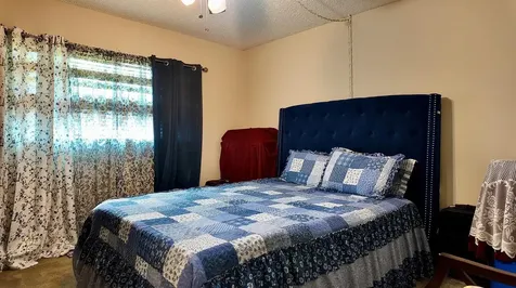 1061 NW 85th Terrace Plantation FL 33322