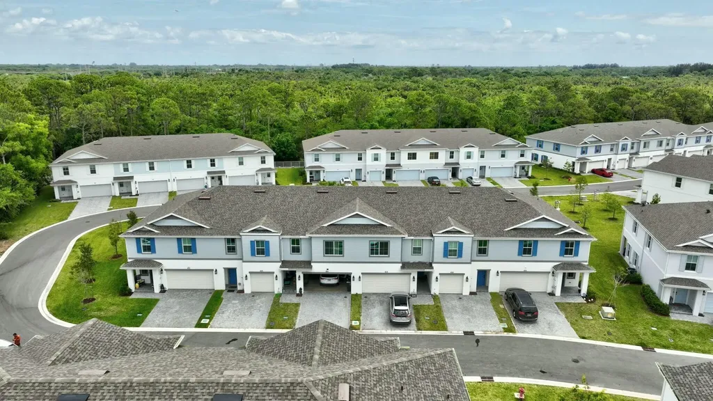 601 Waters Edge Lane Port St Lucie FL 34983
