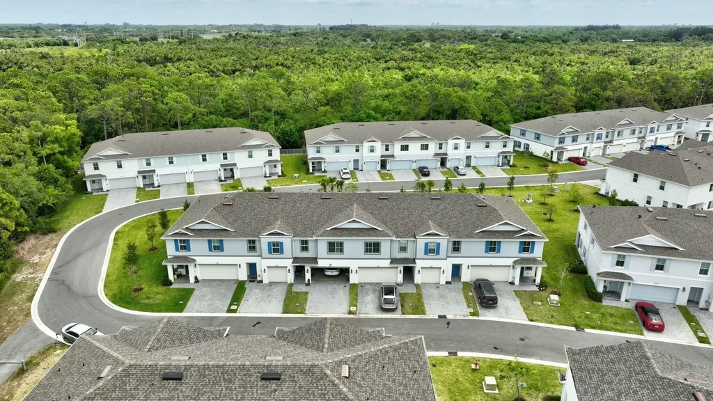 601 Waters Edge Lane Port St Lucie FL 34983