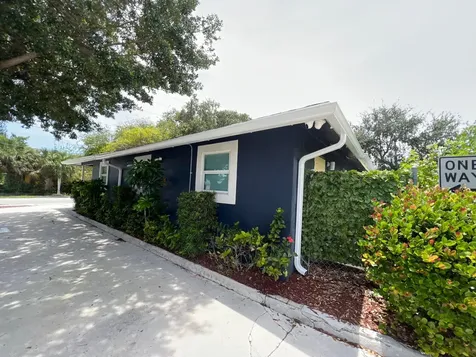 601 NW 2nd Street Delray Beach FL 33444
