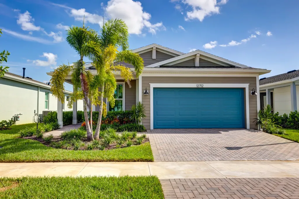 12712 SW Eleanor Drive Port St Lucie FL 34987