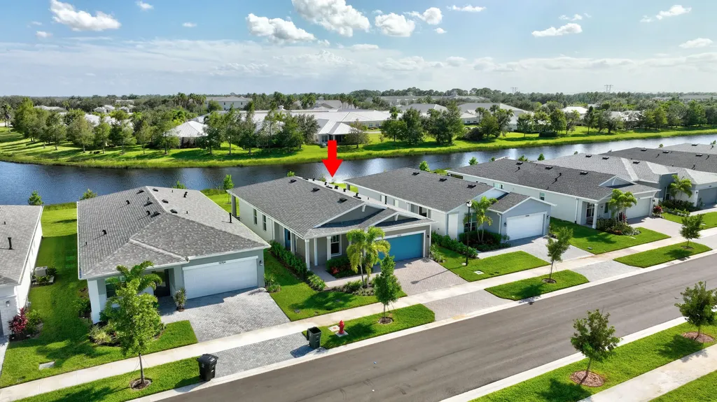 12712 SW Eleanor Drive Port St Lucie FL 34987