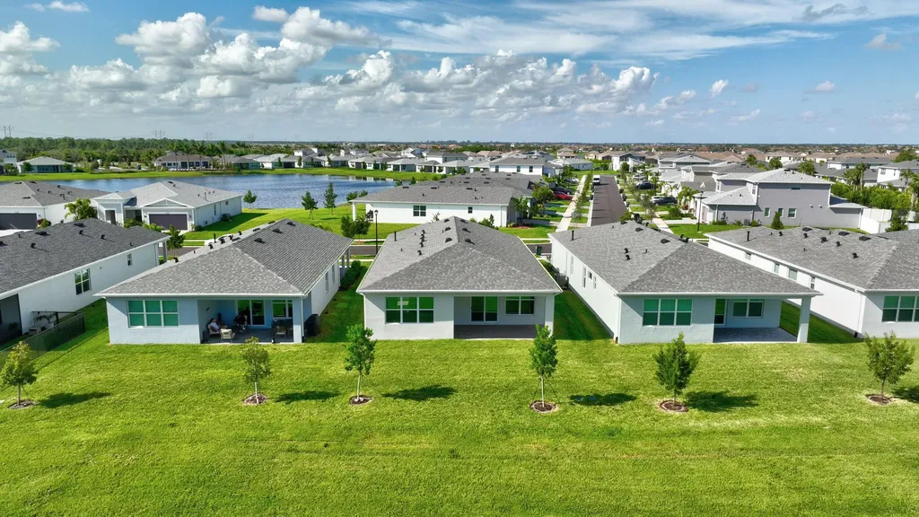 12712 SW Eleanor Drive Port St Lucie FL 34987