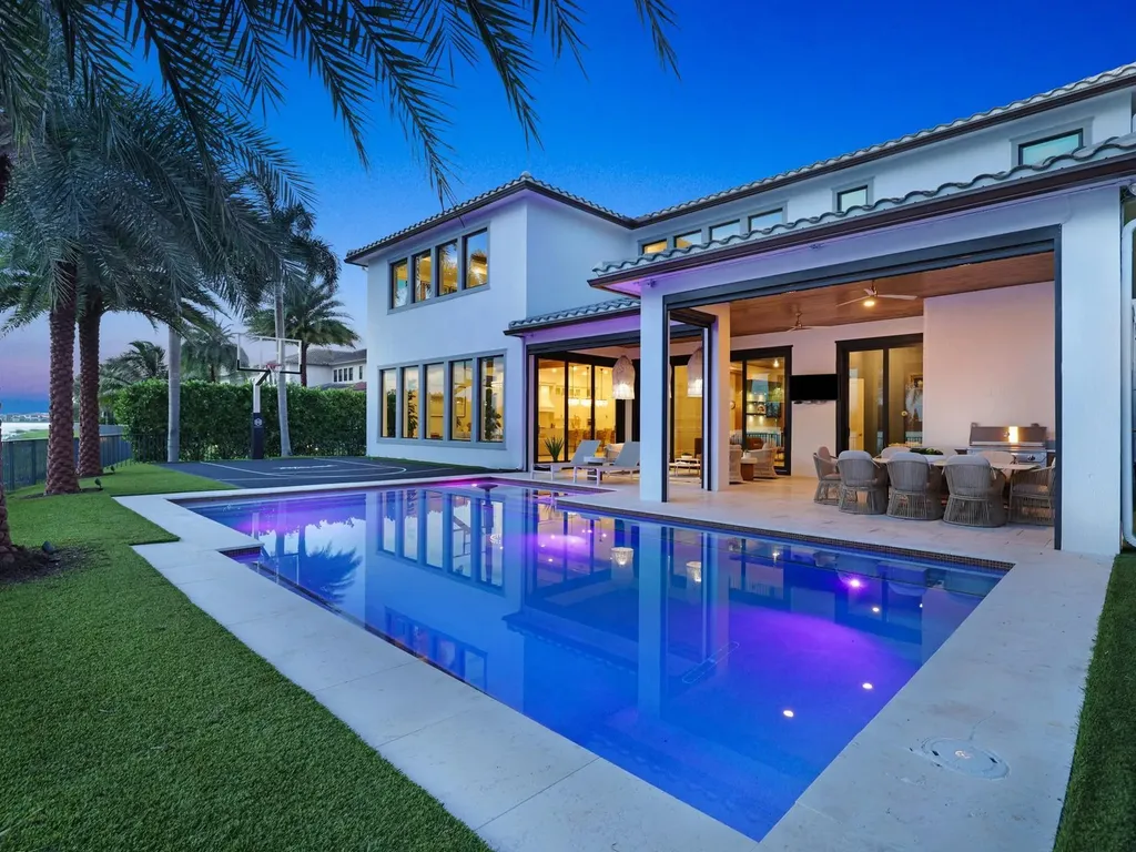 8785 Parkland Bay Drive Parkland FL 33076