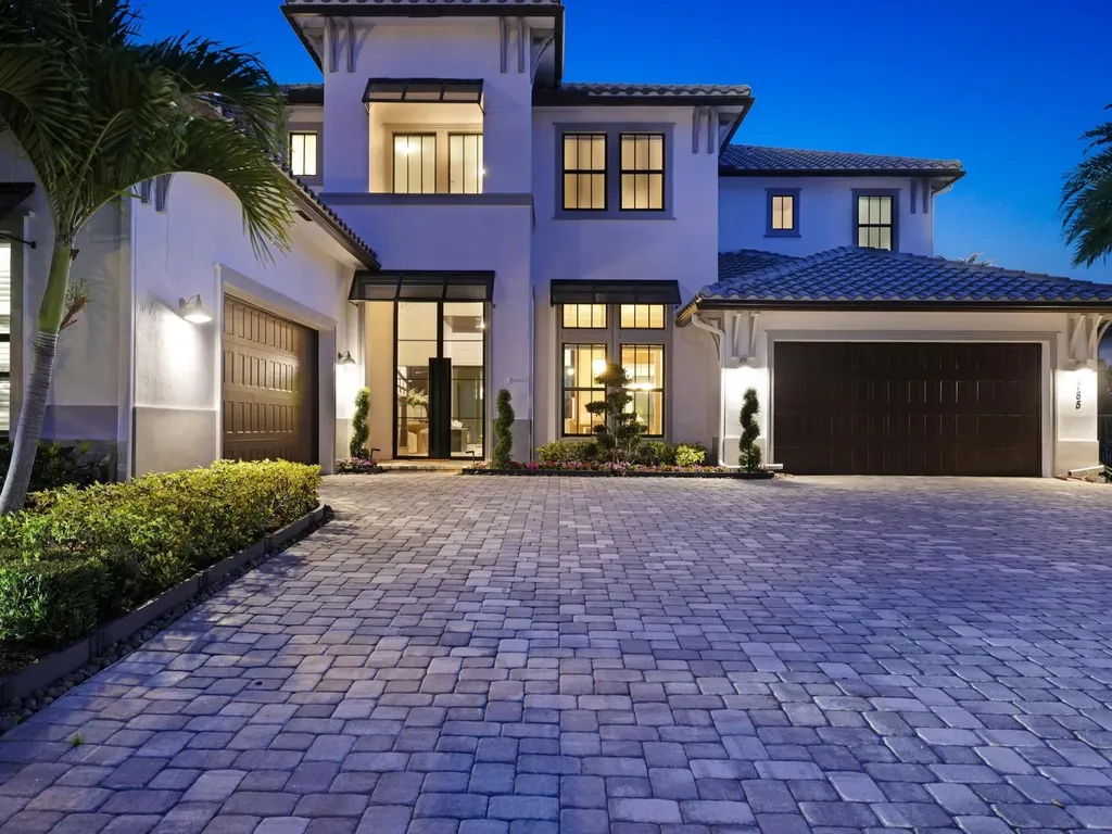 8785 Parkland Bay Drive Parkland FL 33076