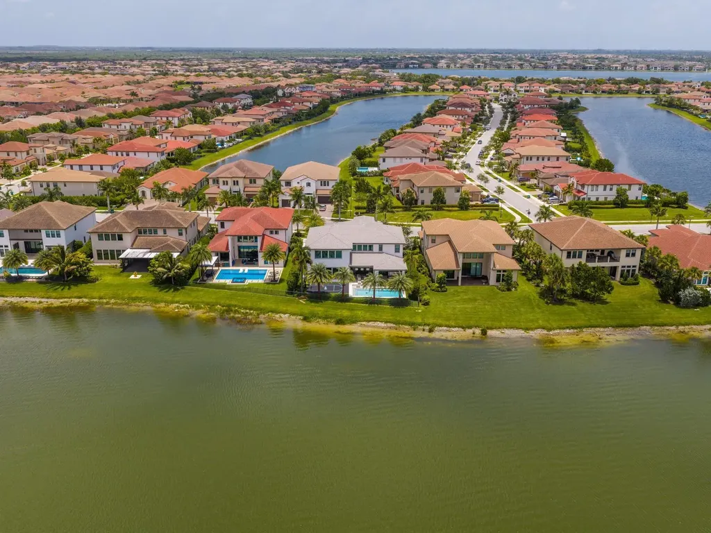 8785 Parkland Bay Drive Parkland FL 33076