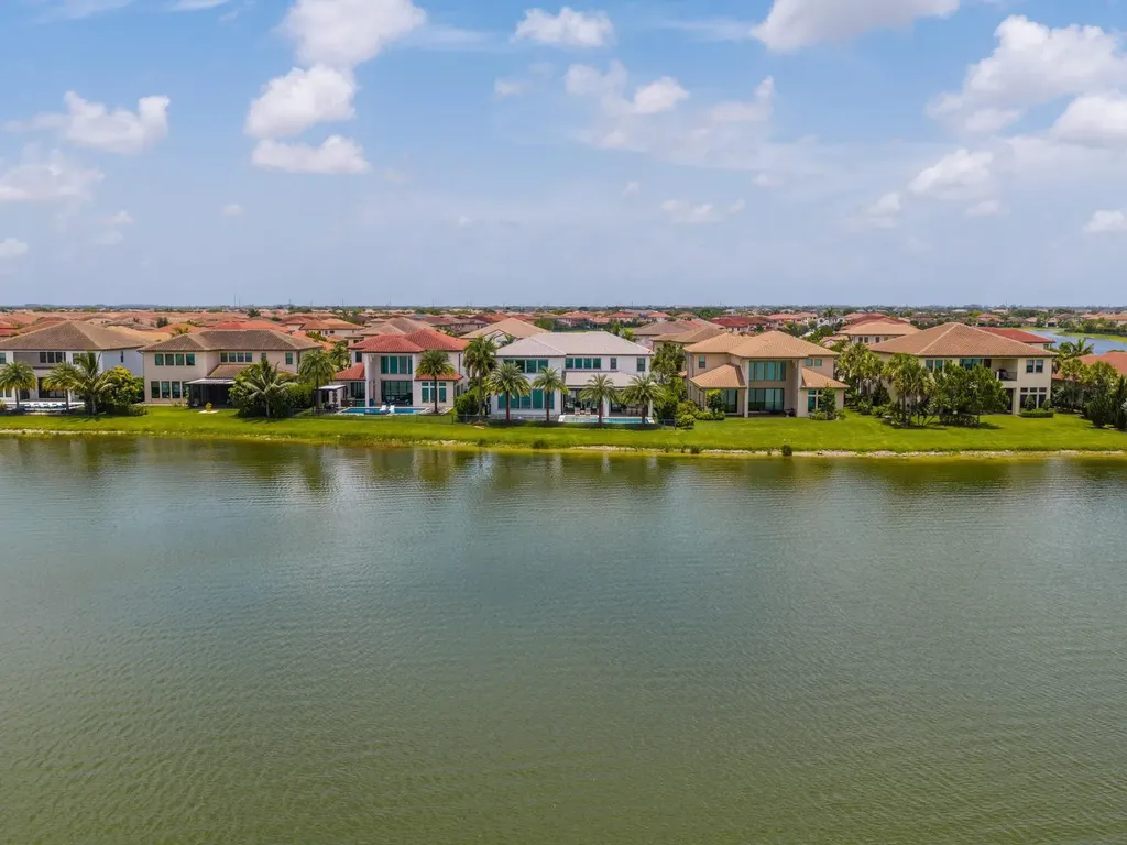 8785 Parkland Bay Drive Parkland FL 33076