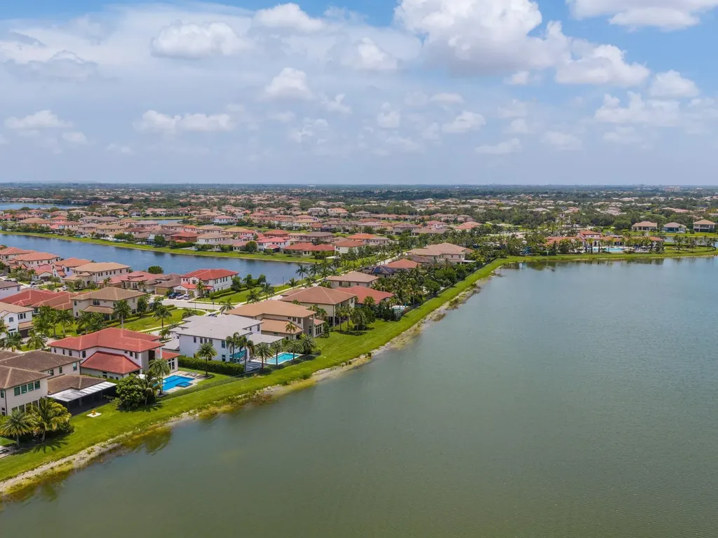 8785 Parkland Bay Drive Parkland FL 33076