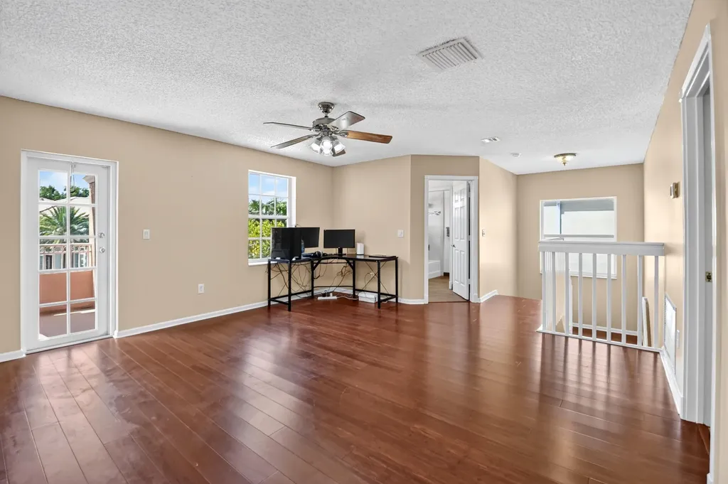 2520 Glendale Place Royal Palm Beach FL 33411