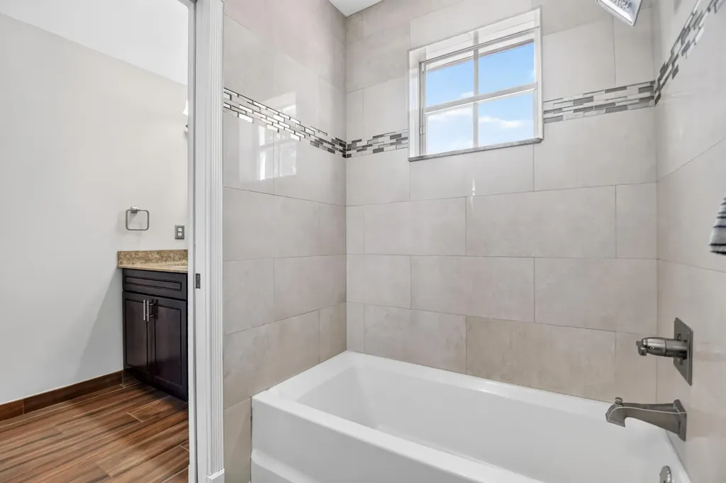 2520 Glendale Place Royal Palm Beach FL 33411