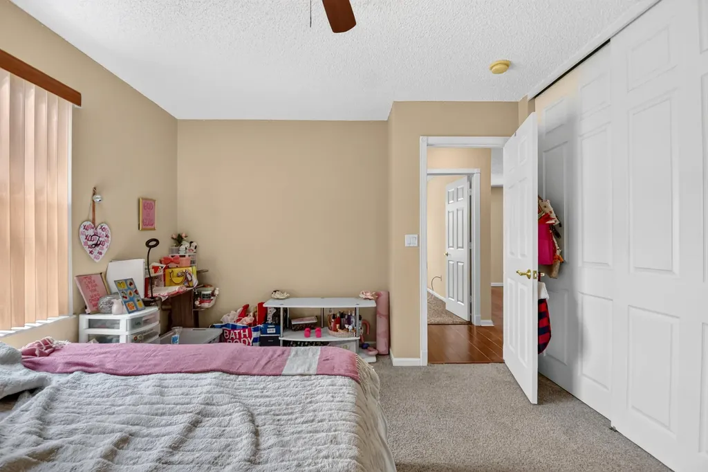 2520 Glendale Place Royal Palm Beach FL 33411