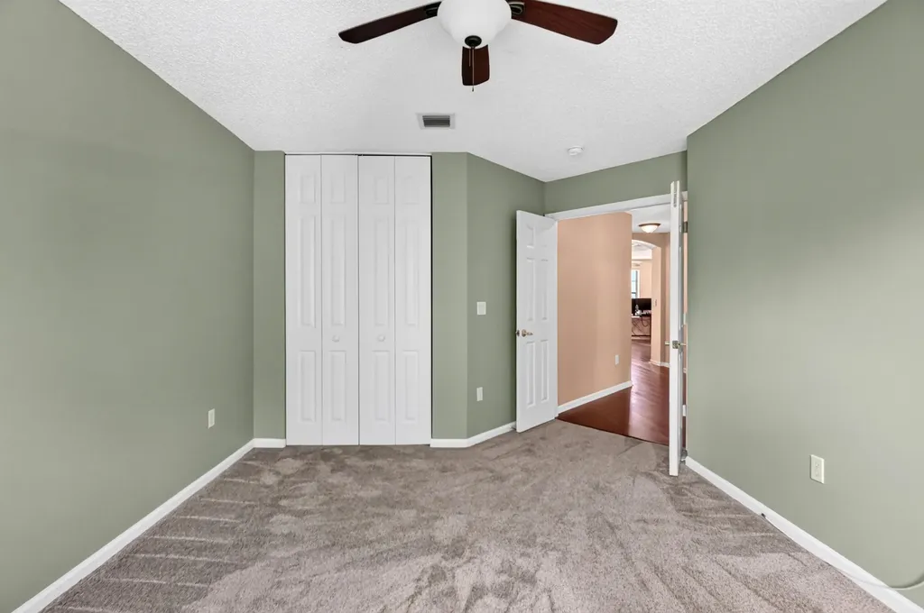 2520 Glendale Place Royal Palm Beach FL 33411