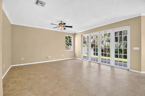 2520 Glendale Place Royal Palm Beach FL 33411