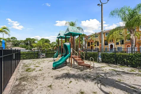 131 NW 2nd Avenue Hallandale FL 33009