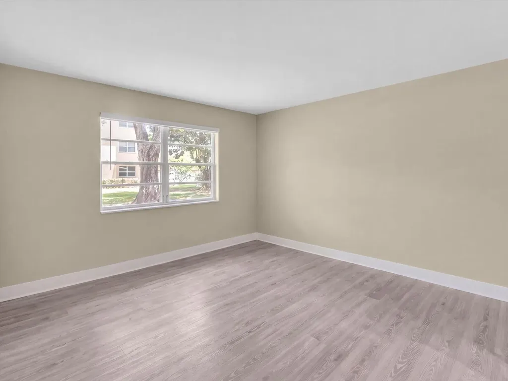 100 Ashbury Road Hollywood FL 33024