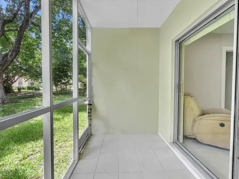 100 Ashbury Road Hollywood FL 33024