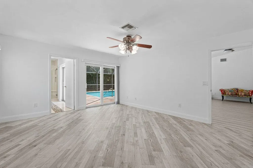 6930 NW 2nd Terrace Boca Raton FL 33487