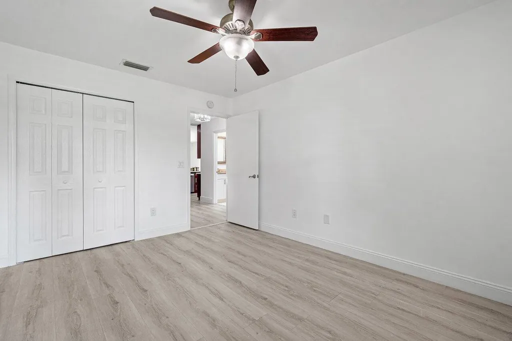 6930 NW 2nd Terrace Boca Raton FL 33487