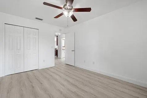 6930 NW 2nd Terrace Boca Raton FL 33487