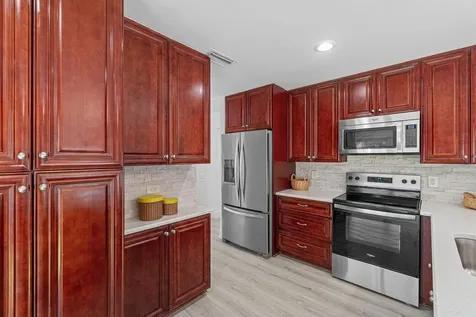 6930 NW 2nd Terrace Boca Raton FL 33487