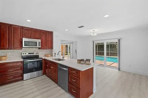 6930 NW 2nd Terrace Boca Raton FL 33487