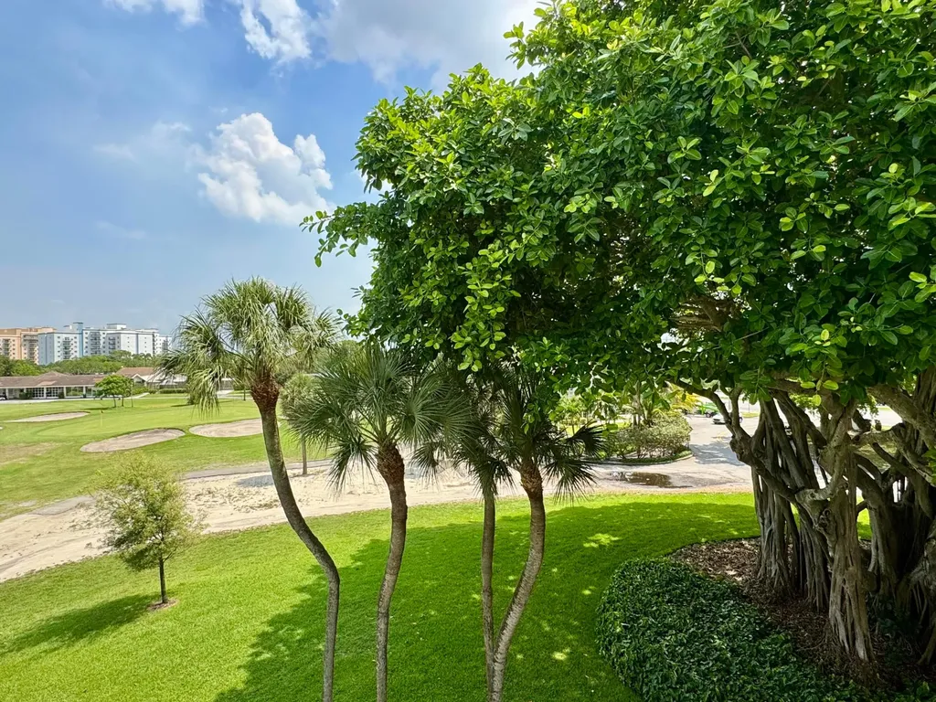 2601 S Course Drive Pompano Beach FL 33069