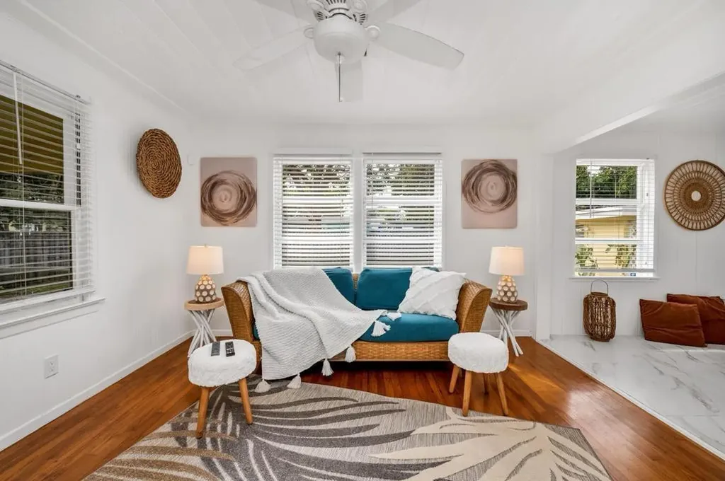 813 SE 14th Court Fort Lauderdale FL 33316