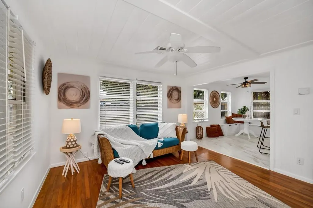 813 SE 14th Court Fort Lauderdale FL 33316