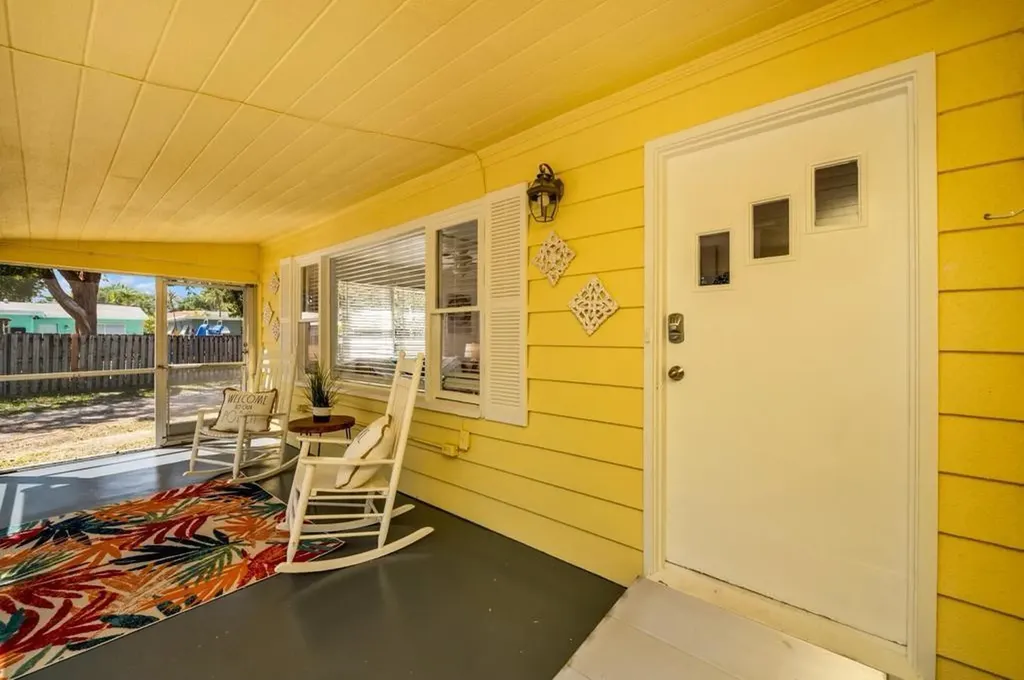 813 SE 14th Court Fort Lauderdale FL 33316