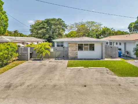 1004 NE 18th Street Fort Lauderdale FL 33305