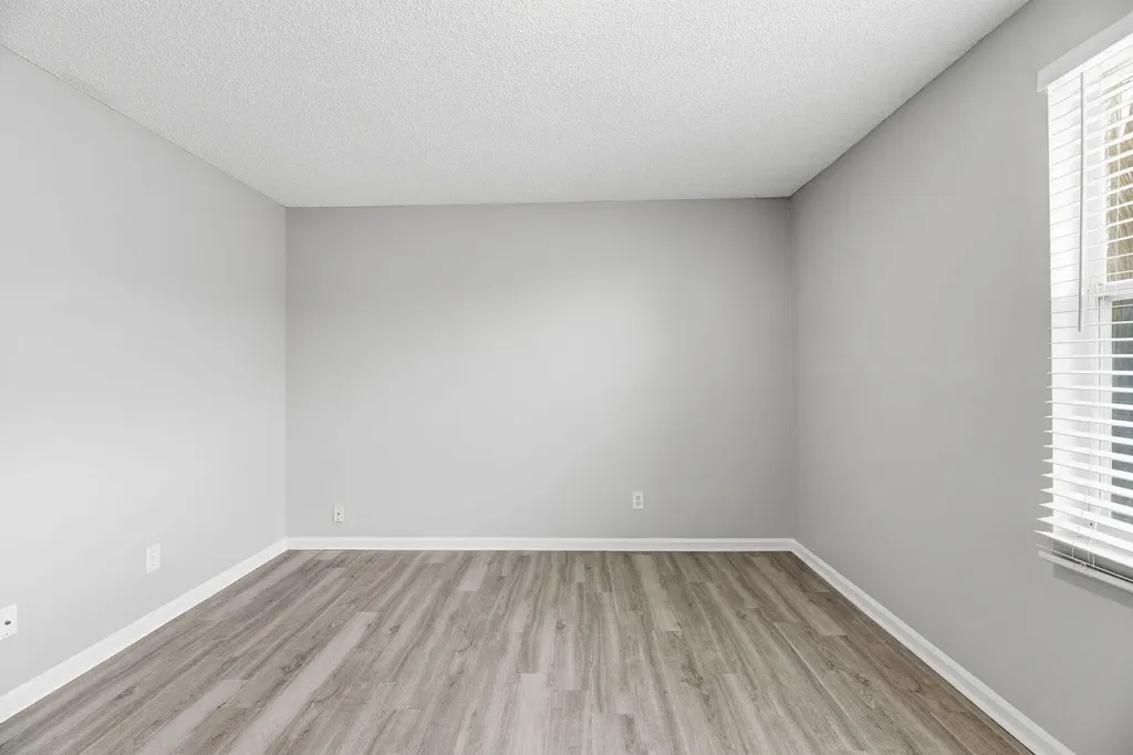 5477 NW 44th Way Coconut Creek FL 33073