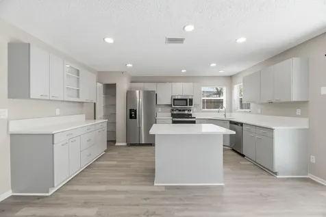 5477 NW 44th Way Coconut Creek FL 33073