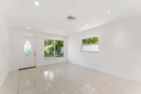 441 NW 1st Way Deerfield Beach FL 33441