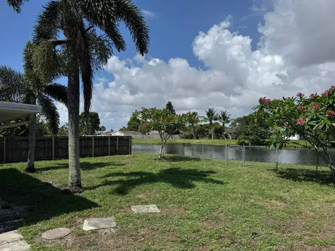 8095 W Saint John Avenue W Boynton Beach FL 33472