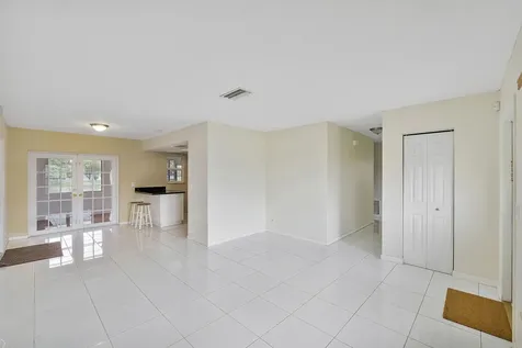 8095 W Saint John Avenue W Boynton Beach FL 33472