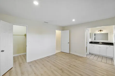 8095 W Saint John Avenue W Boynton Beach FL 33472