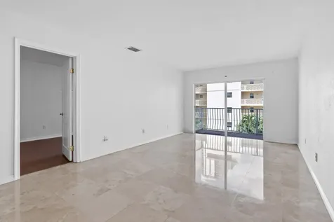 677 NE 24th Street Miami FL 33137