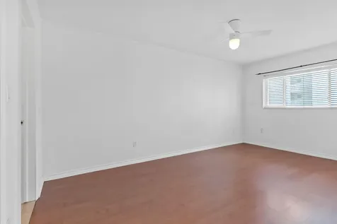 677 NE 24th Street Miami FL 33137