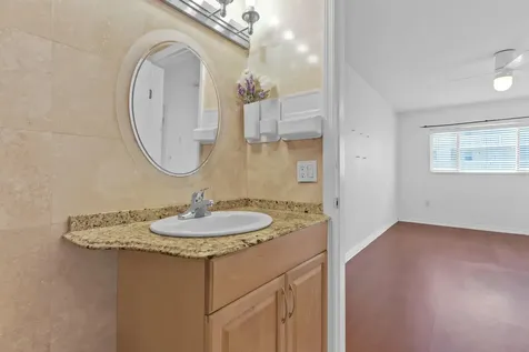677 NE 24th Street Miami FL 33137