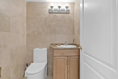 677 NE 24th Street Miami FL 33137
