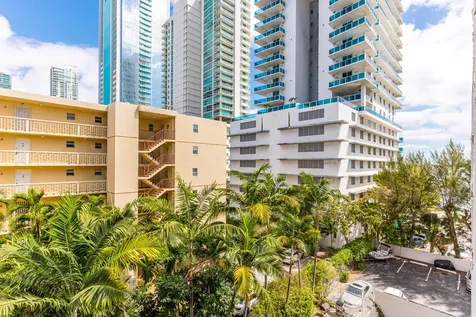 677 NE 24th Street Miami FL 33137