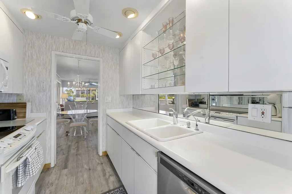 101 NE 19th Avenue Deerfield Beach FL 33441