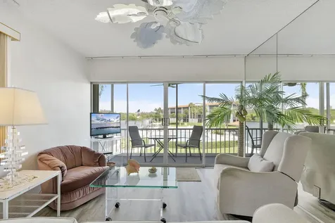 101 NE 19th Avenue Deerfield Beach FL 33441